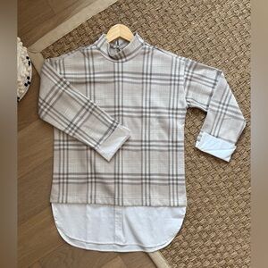 Cleo Beige Plaid Top Size Small